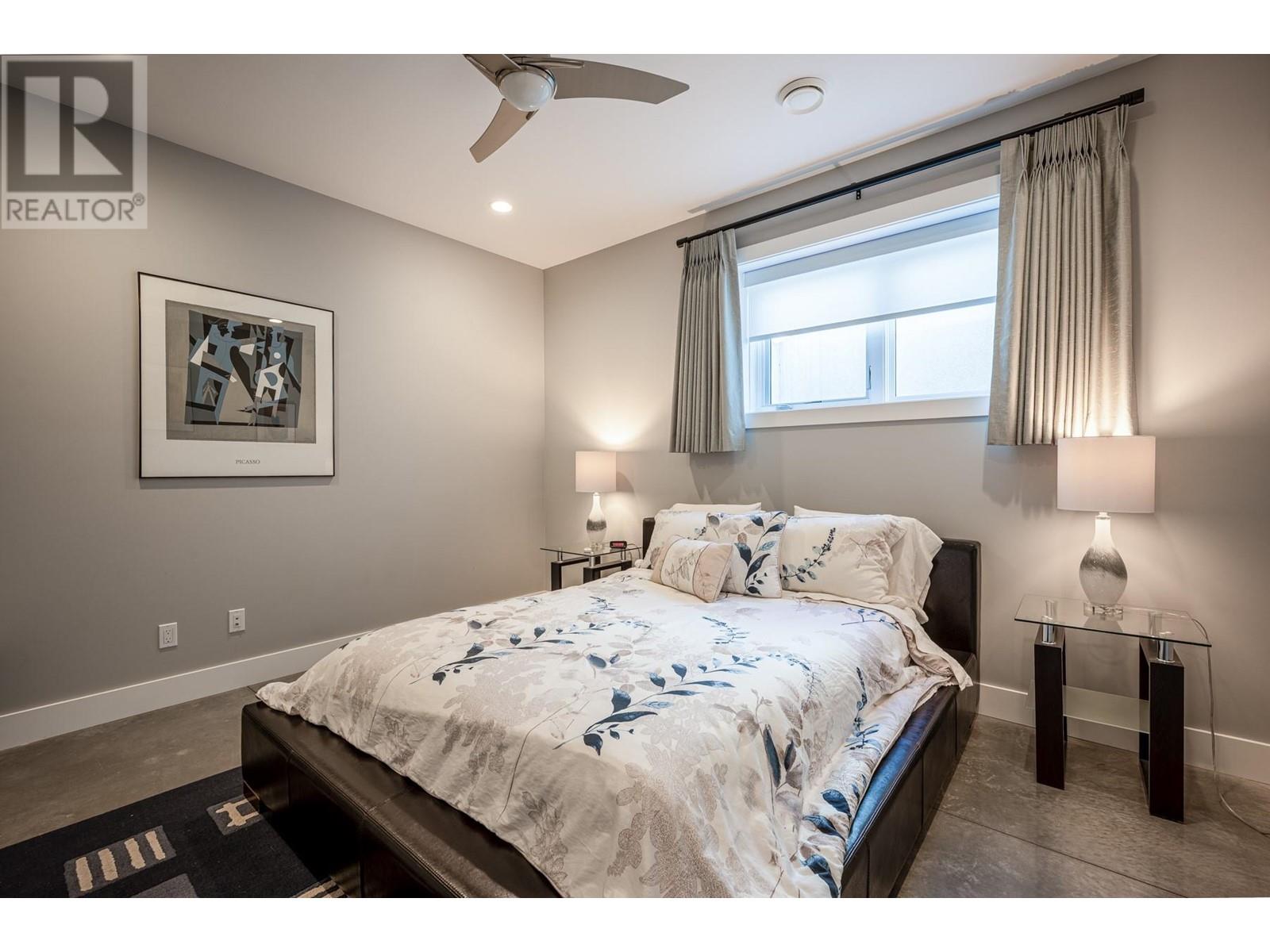 11537 Okanagan Centre Road West, Lake Country