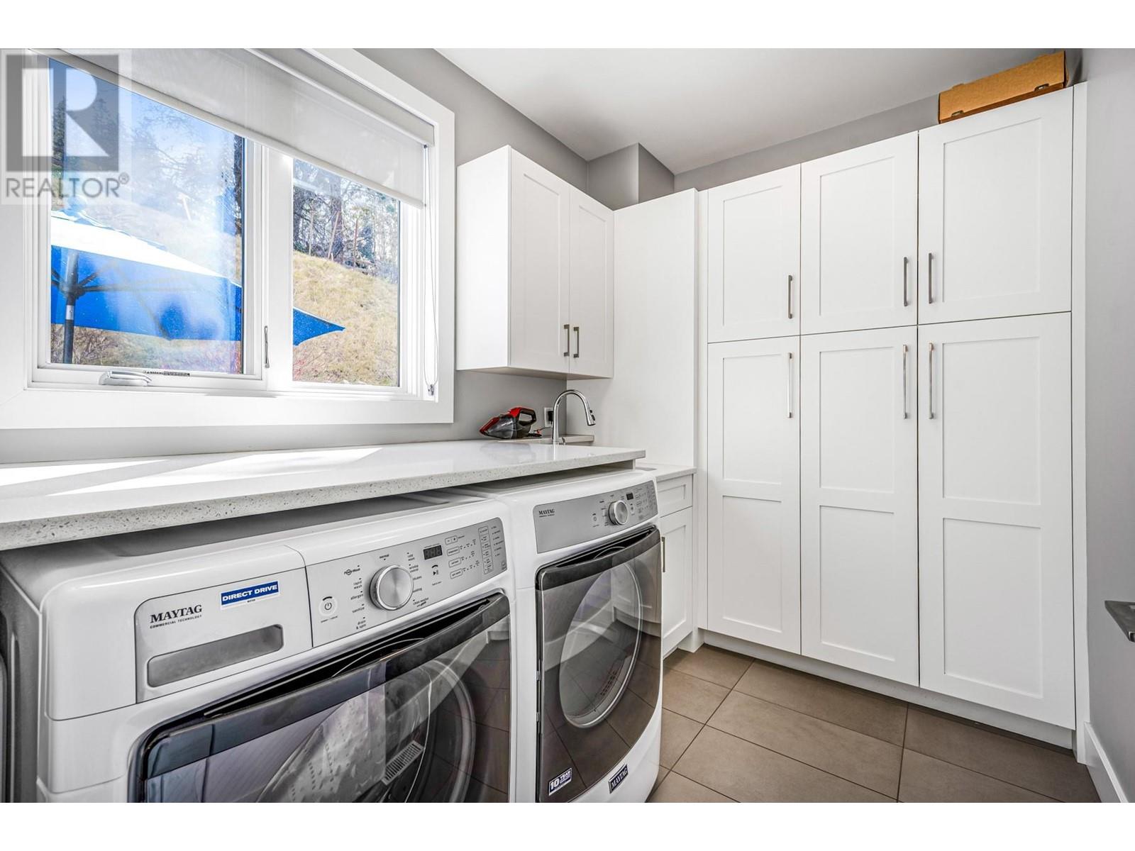 11537 Okanagan Centre Road West, Lake Country