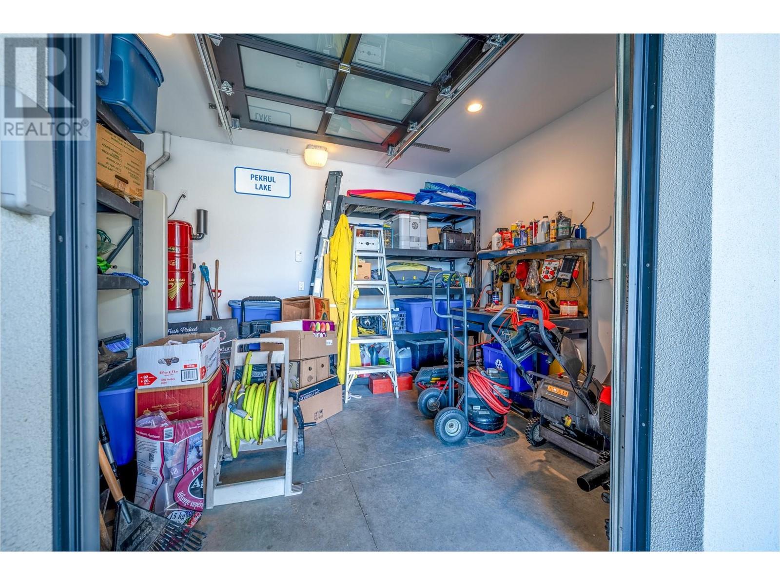 11537 Okanagan Centre Road West, Lake Country