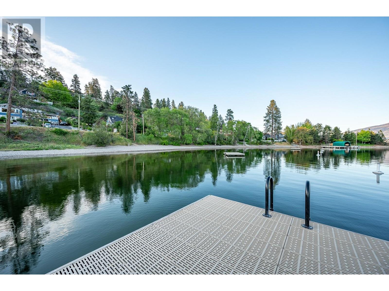 11537 Okanagan Centre Road West, Lake Country