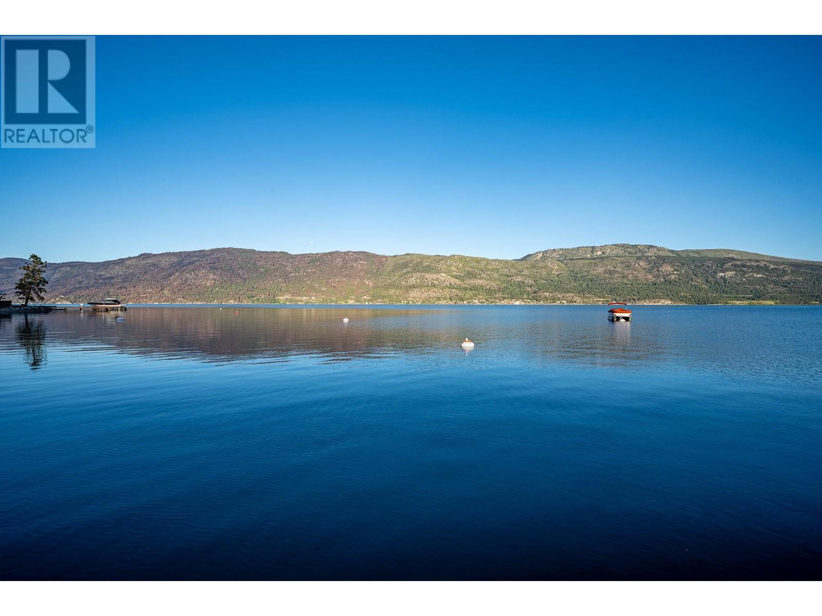 11537 Okanagan Centre Road West, Lake Country