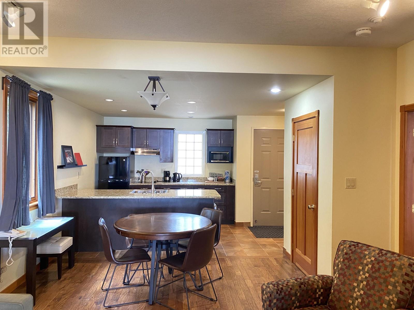 Photo of 16 B1 134 MADRONA DRIVE 18