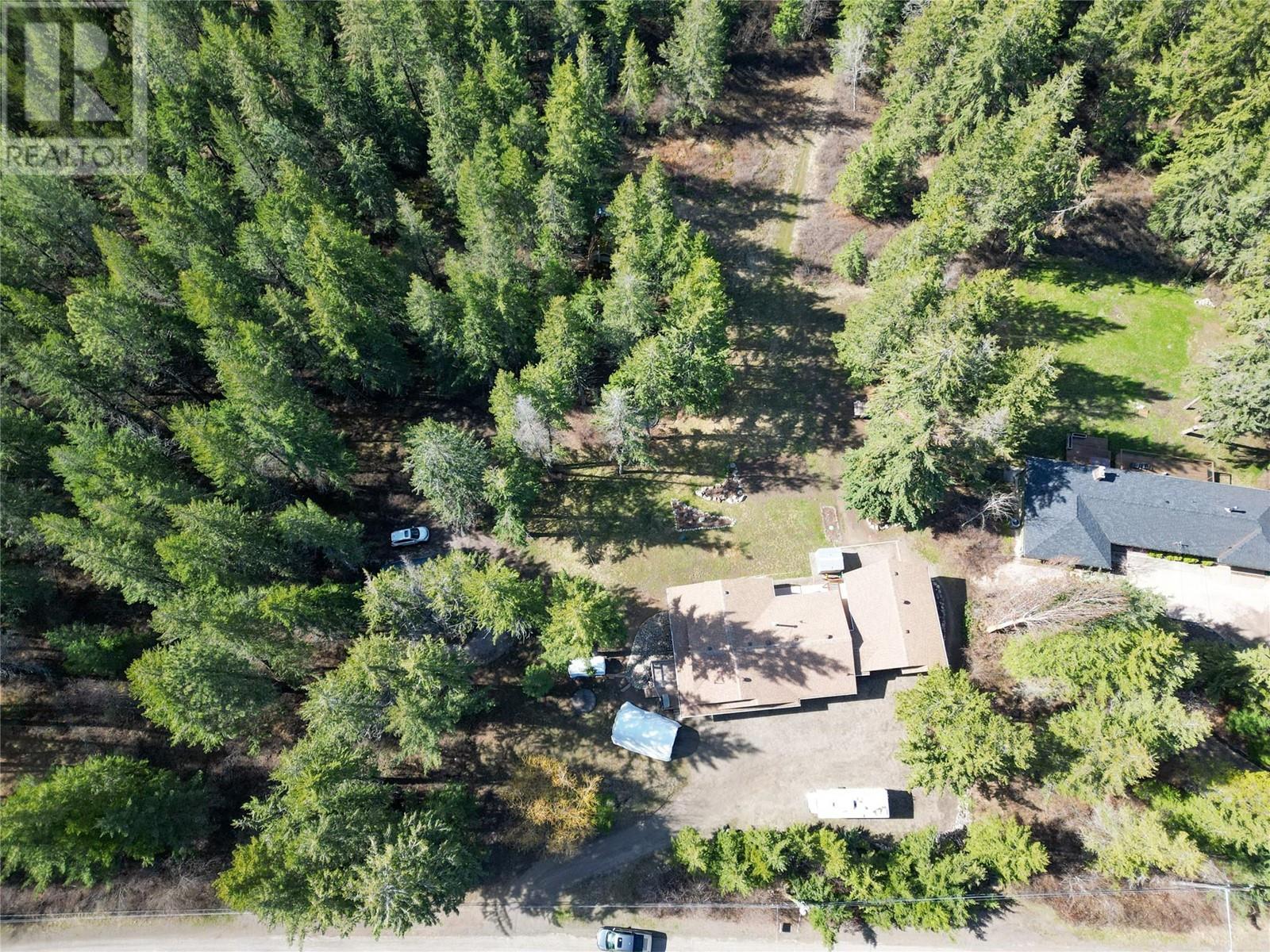  7868 Wallace Road, Vernon