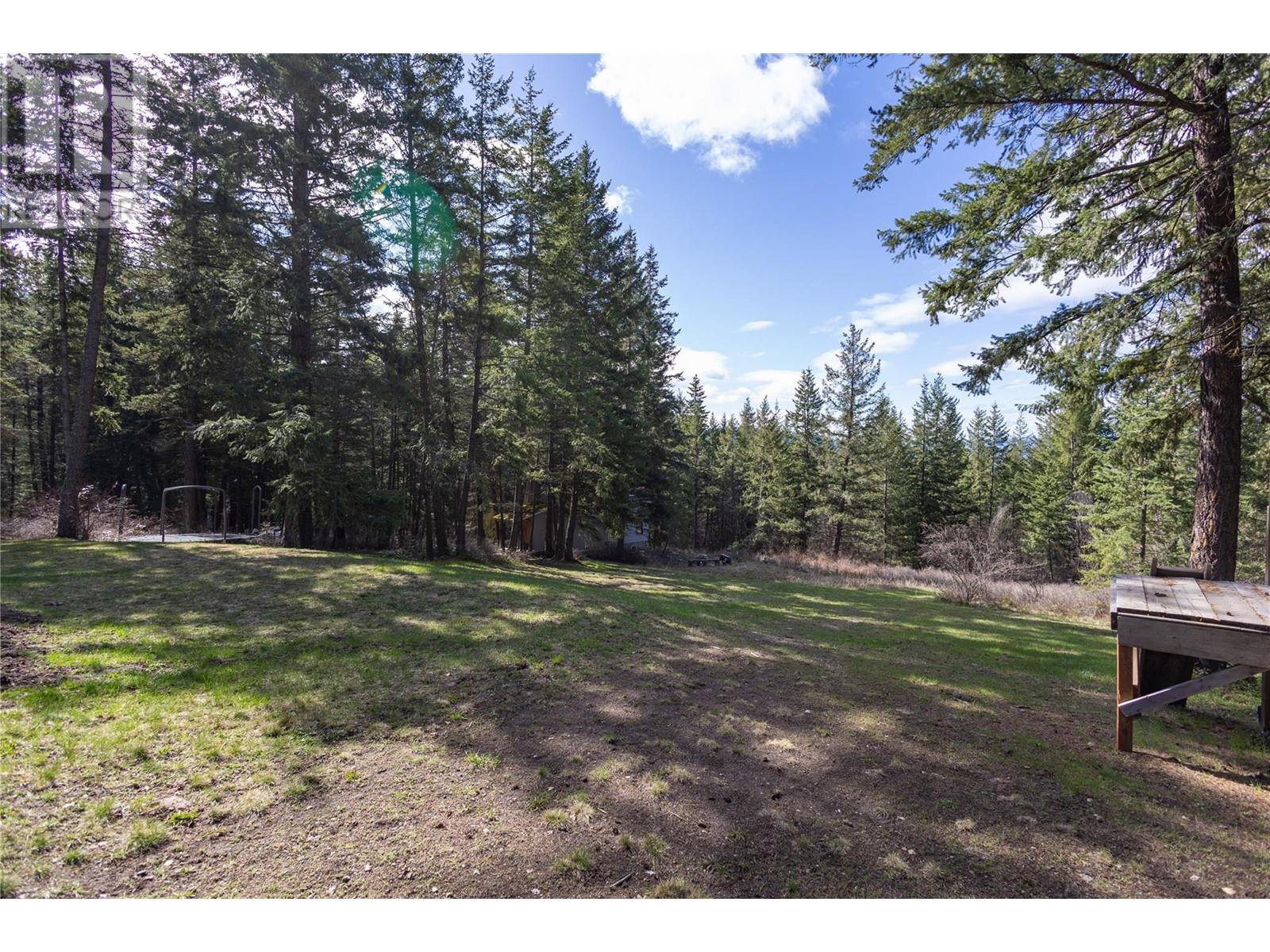  7868 Wallace Road, Vernon
