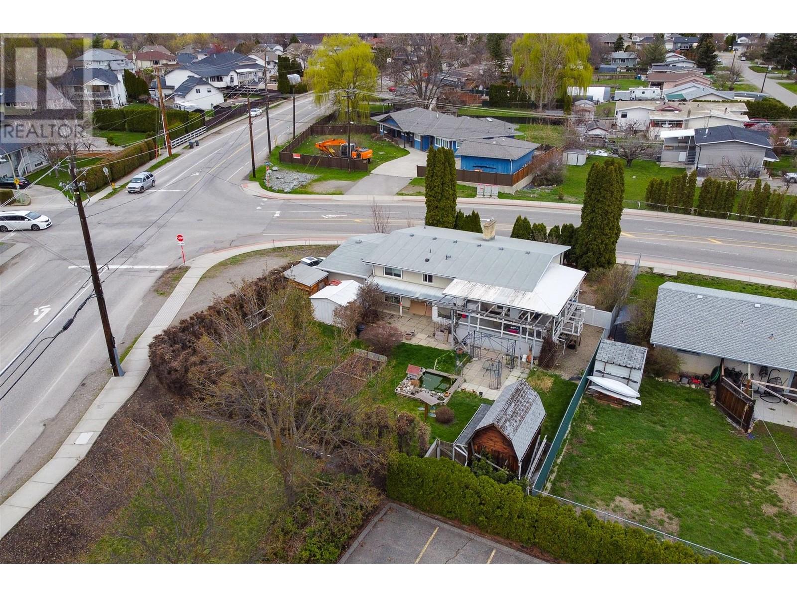  1911 Cross Road, Kelowna
