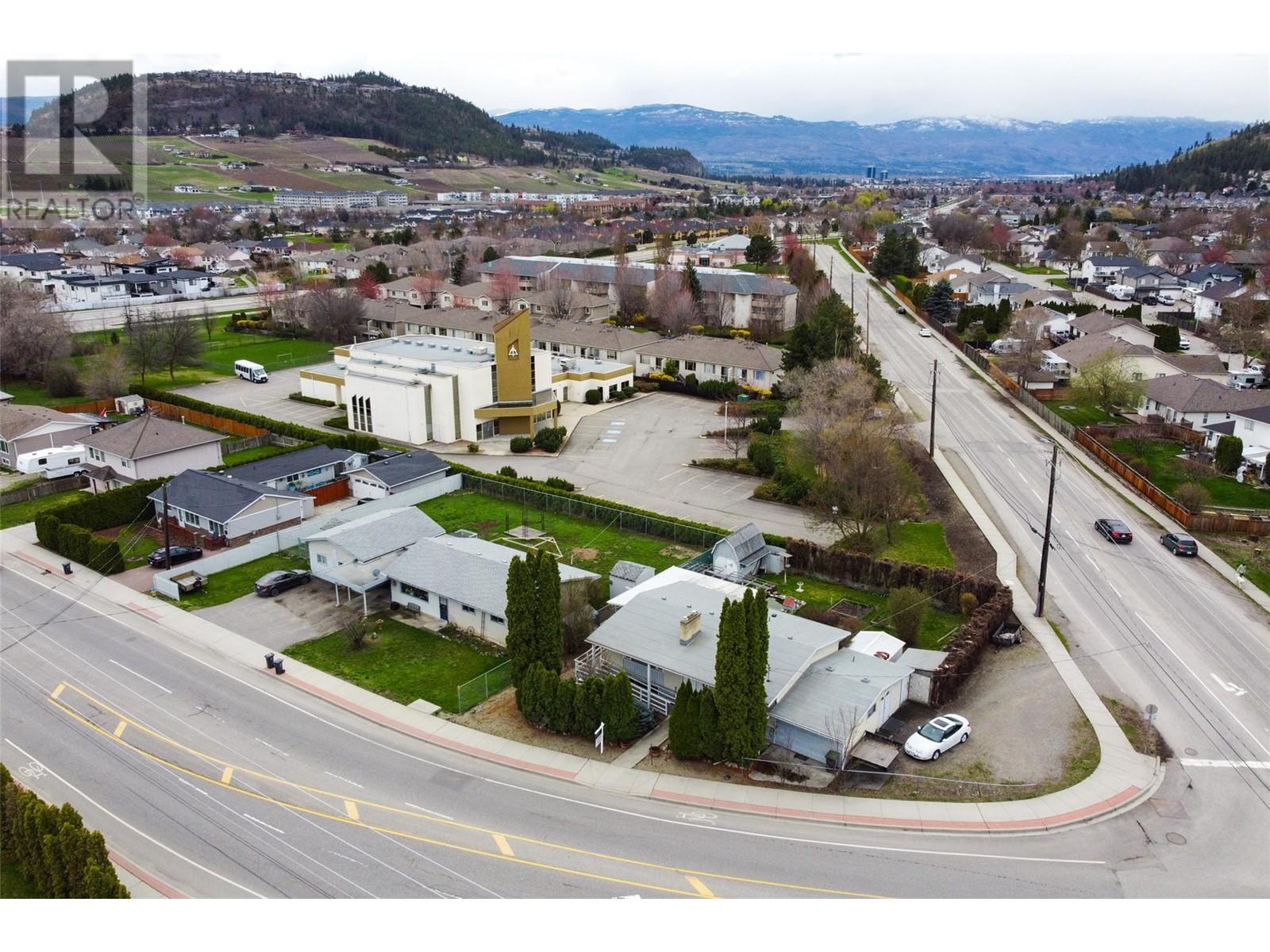  1911 Cross Road, Kelowna