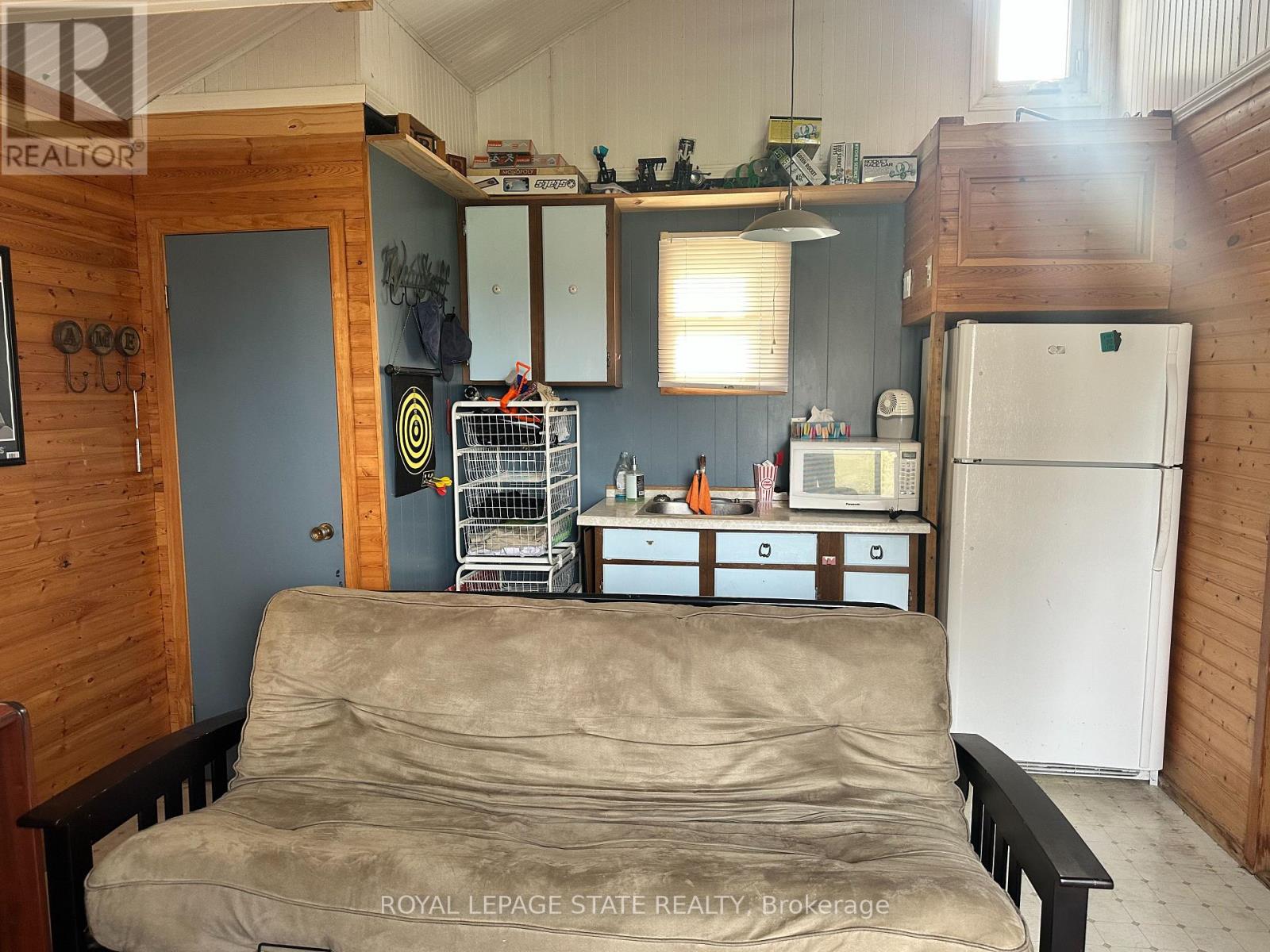 Photo 13 of 11273 Harbourview Road, Wainfleet ON