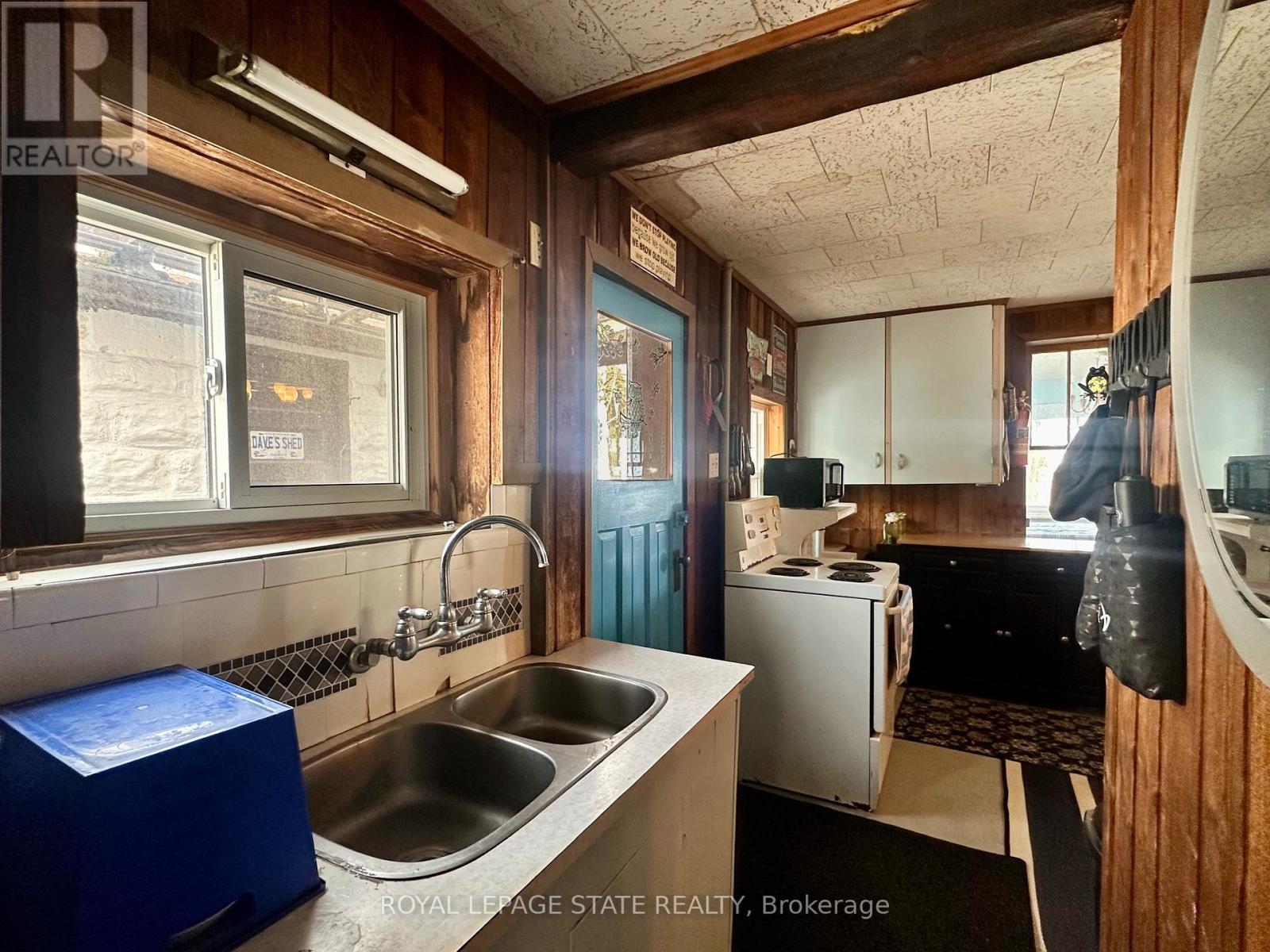 Photo 20 of 11273 Harbourview Road, Wainfleet ON