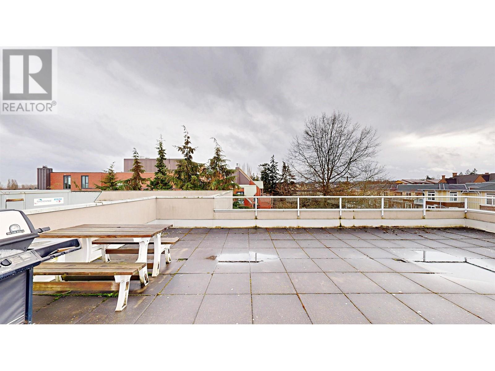 702 1400 VIEW CRESCENT, Delta real estate listing R2970027