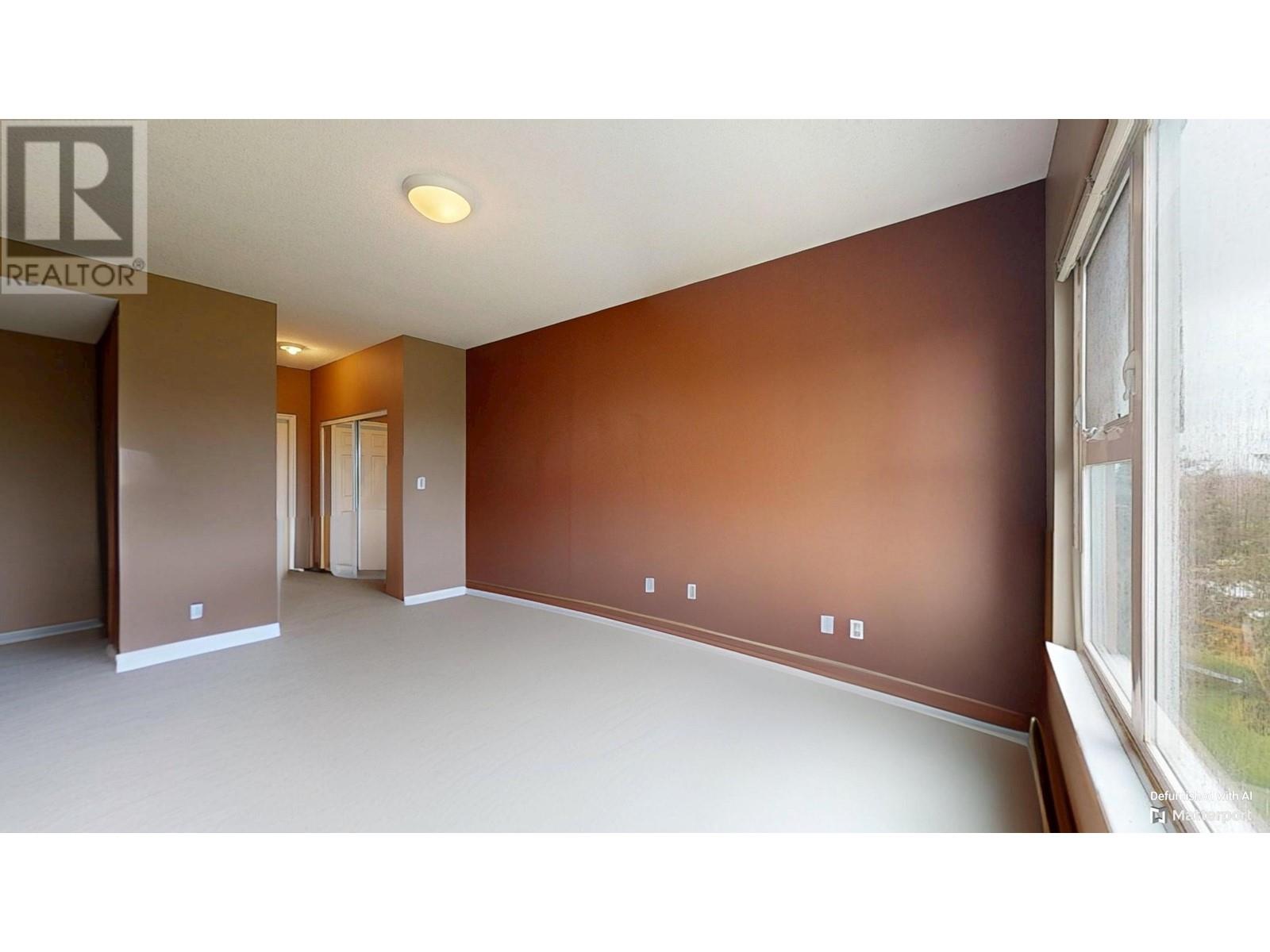 702 1400 VIEW CRESCENT, Delta real estate listing R2970027