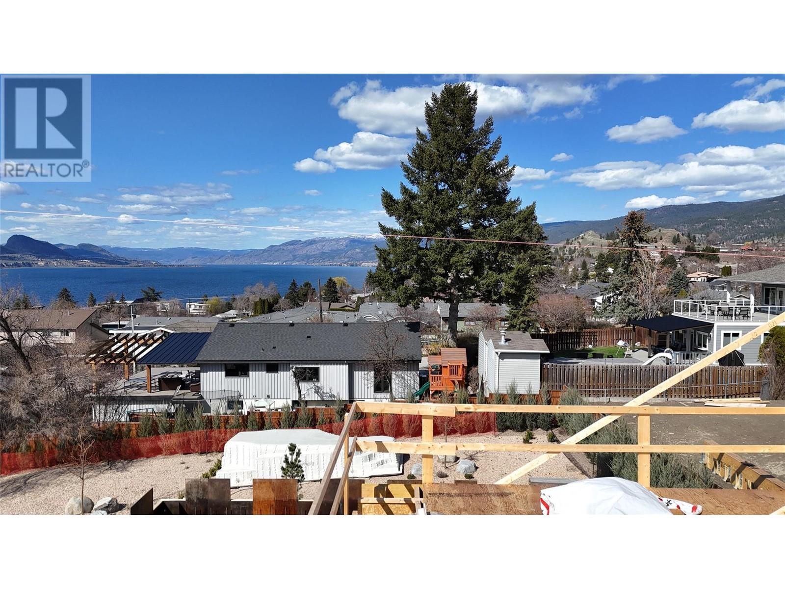 765 Westminster Avenue East, Penticton