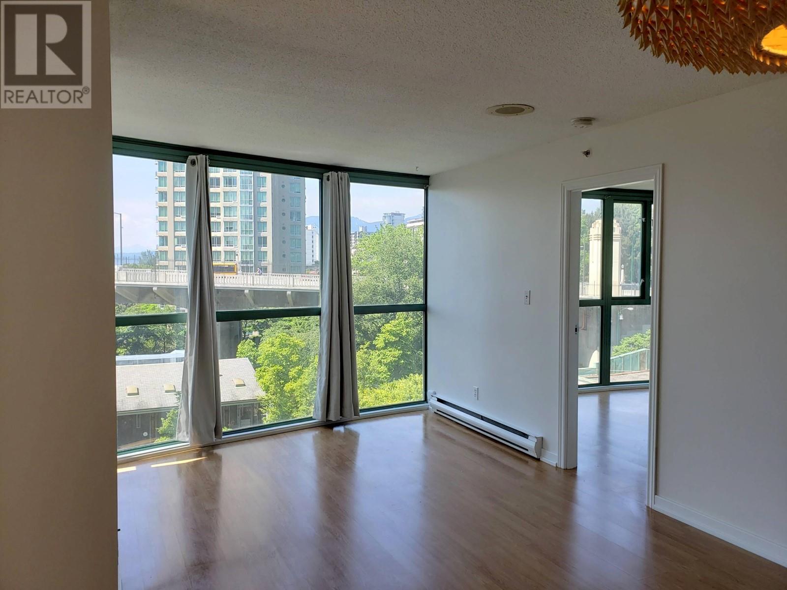 Photo 26 of 601 907 Beach Avenue, Vancouver BC