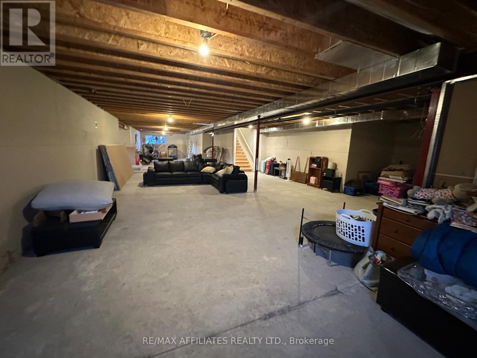 Photo 32 of 23 Tudor Circle, Rideau Lakes ON