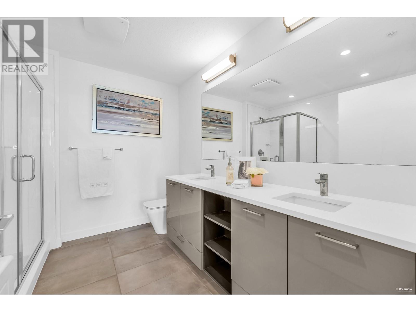 Photo 22 of 316 3581 Ross Drive, Vancouver BC