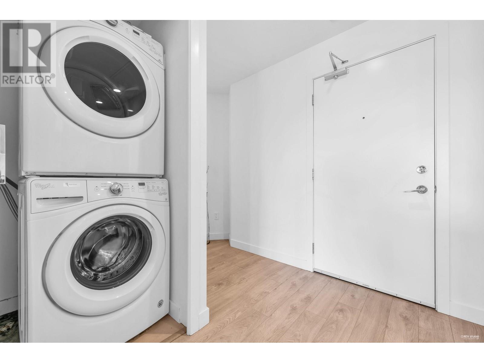 Photo 36 of 316 3581 Ross Drive, Vancouver BC
