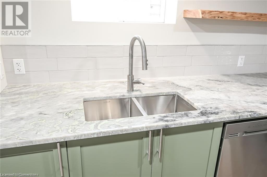 Photo 10 of 43 Mahony Avenue Unit 2, Hamilton ON