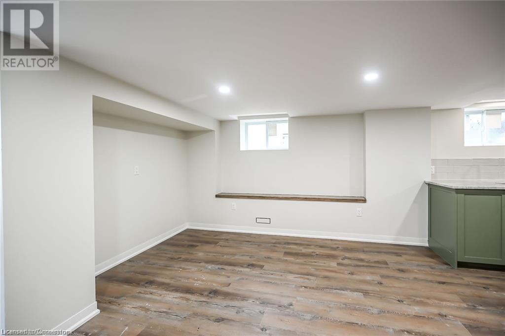 Photo 16 of 43 Mahony Avenue Unit 2, Hamilton ON