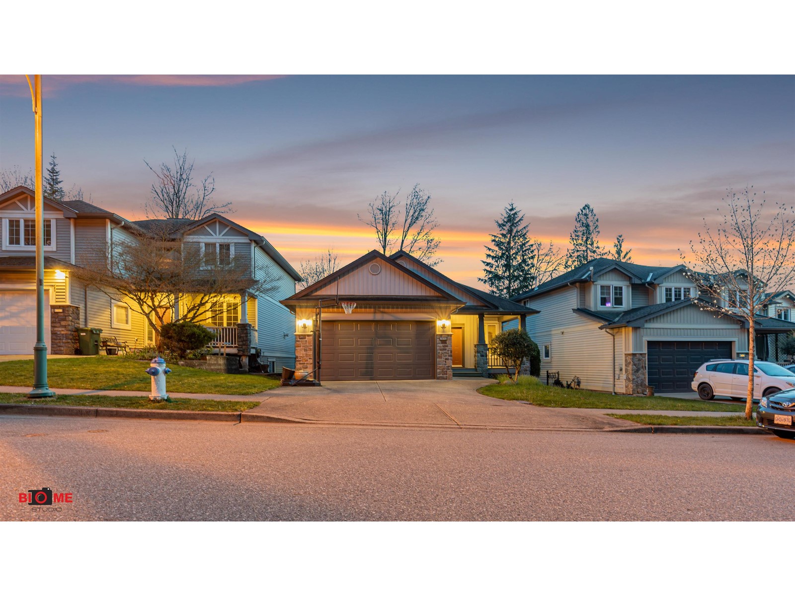 Photo 2 of 36512 E Auguston Parkway, Abbotsford BC