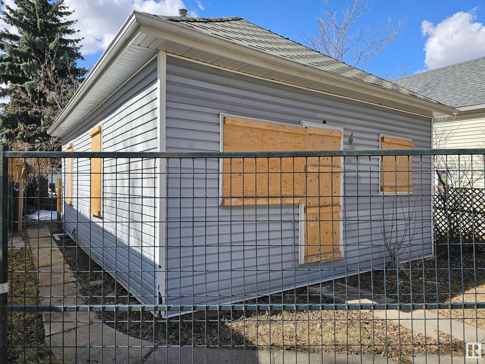 11406 88 ST NW, Edmonton