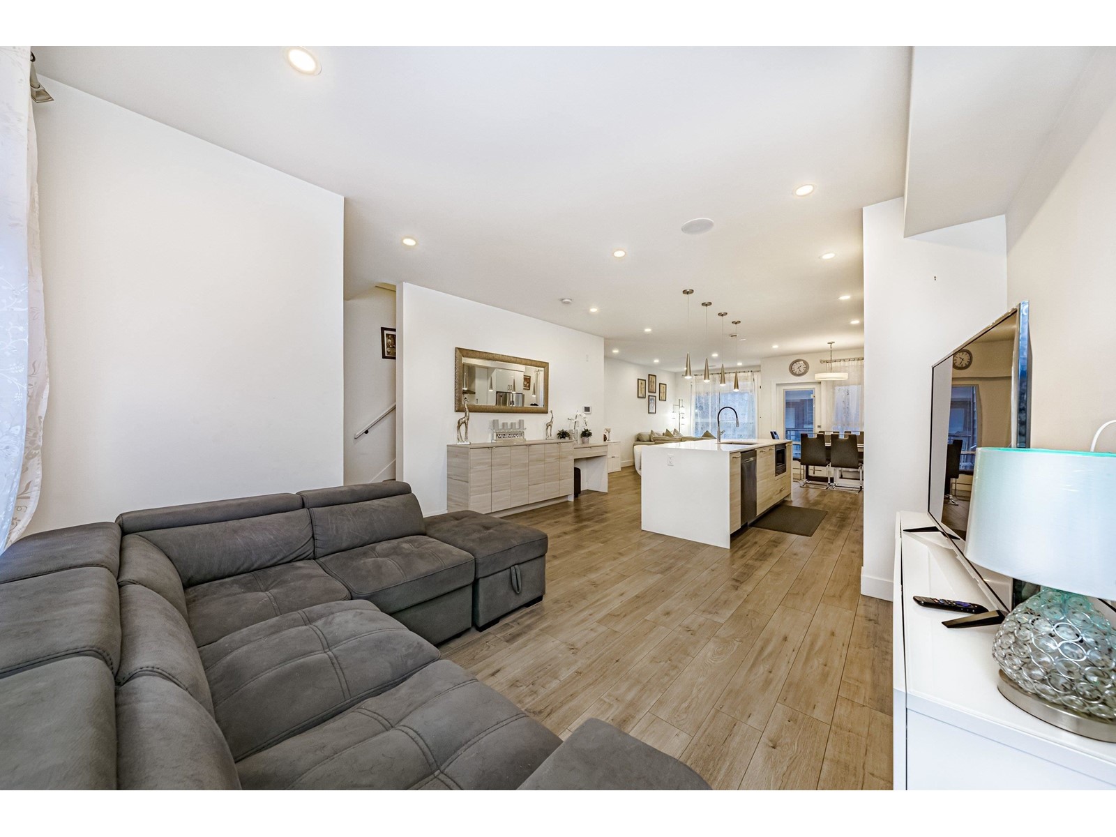 Photo 13 of 71 7177 194 A Street Street, Surrey BC