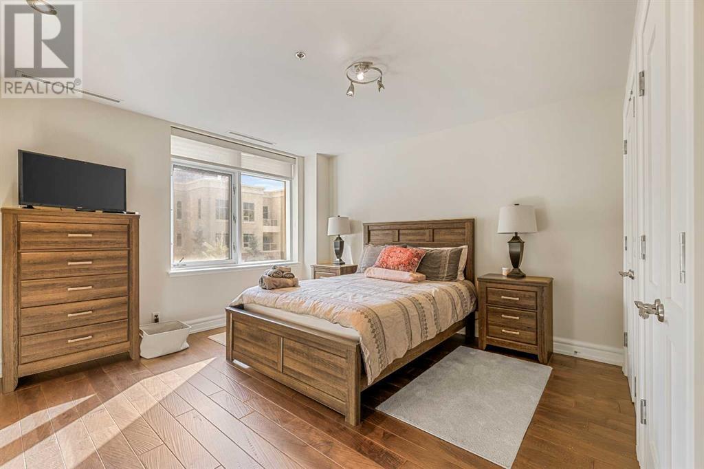 Single Family House for Sale in   Princeton Way SW Eau Claire Calgary 