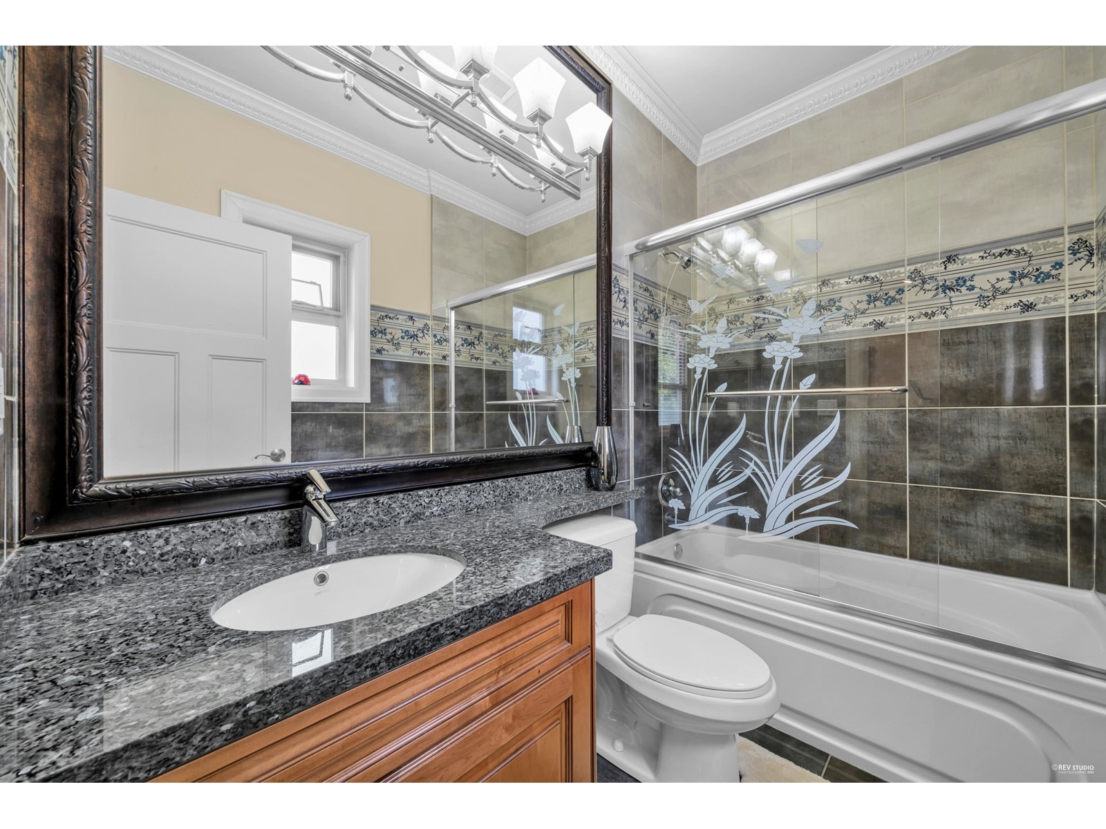 Photo 28 of 5838 124 A Street, Surrey BC