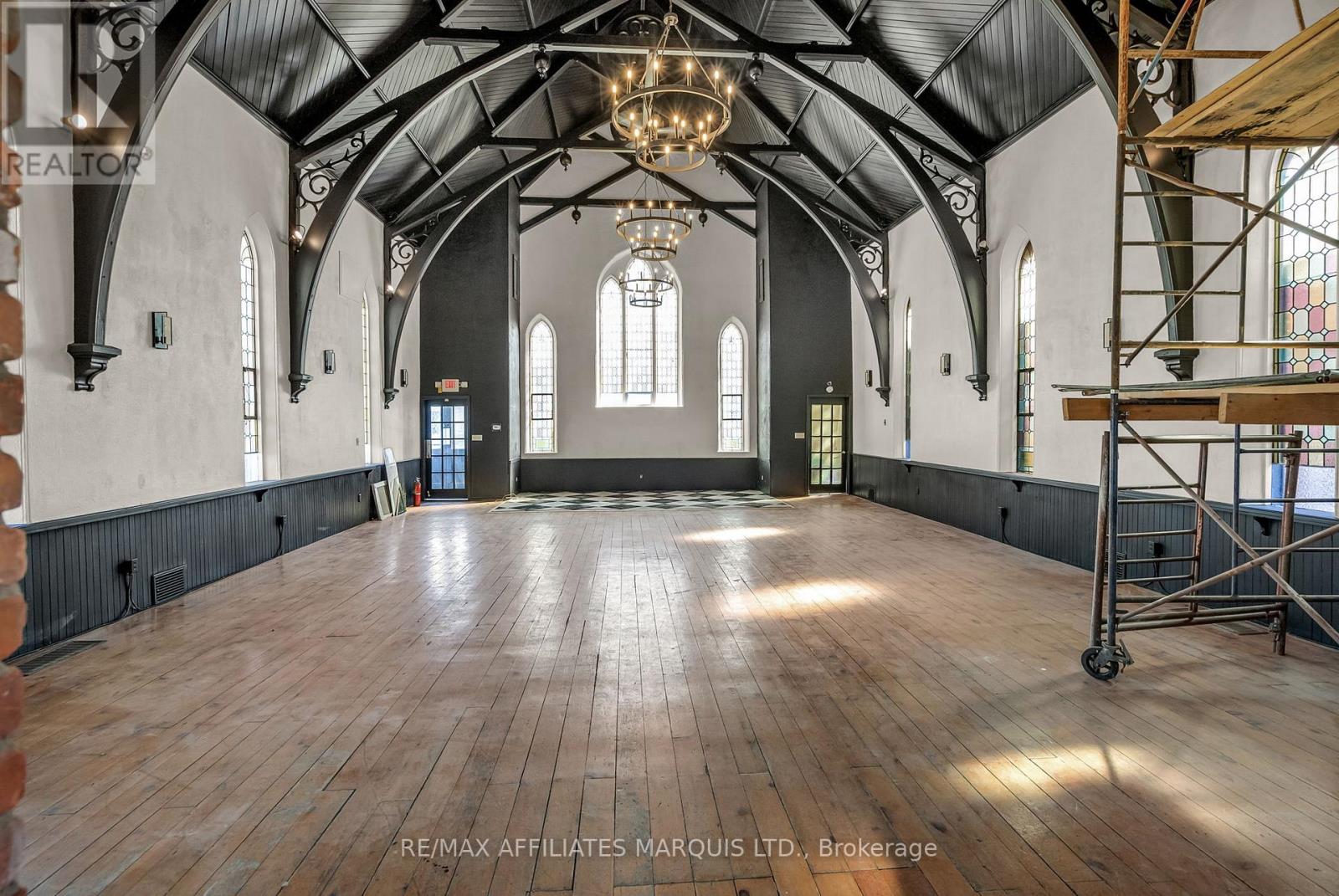 Photo 17 of 130 Sydney Street, Cornwall ON