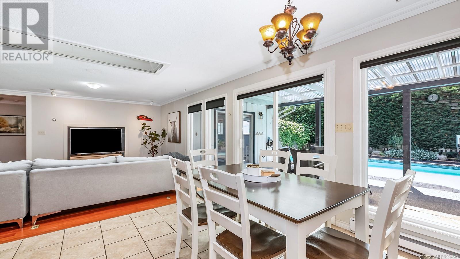 1176 Shawnigan-Mill Bay Rd, Mill Bay