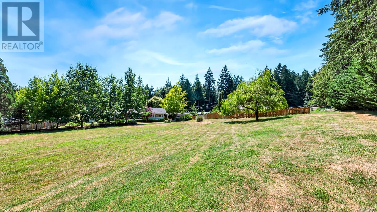 1176 Shawnigan-Mill Bay Rd, Mill Bay