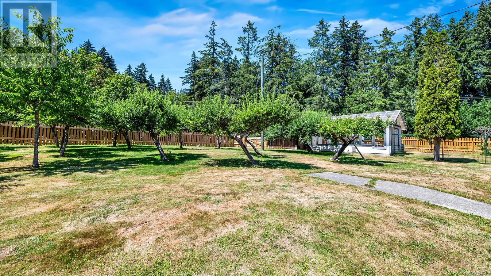 1176 Shawnigan-Mill Bay Rd, Mill Bay