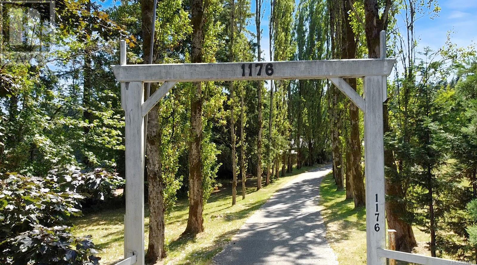 1176 Shawnigan-Mill Bay Rd, Mill Bay