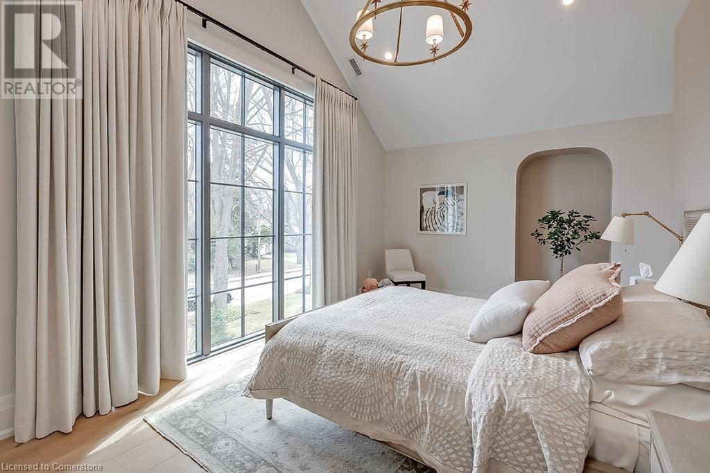 Photo 29 of 3093 Princess Boulevard, Burlington ON