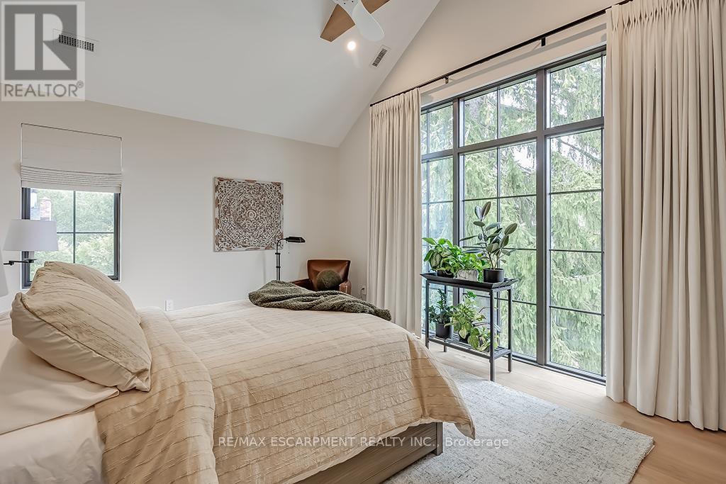 Photo 27 of 3093 Princess Boulevard, Burlington ON