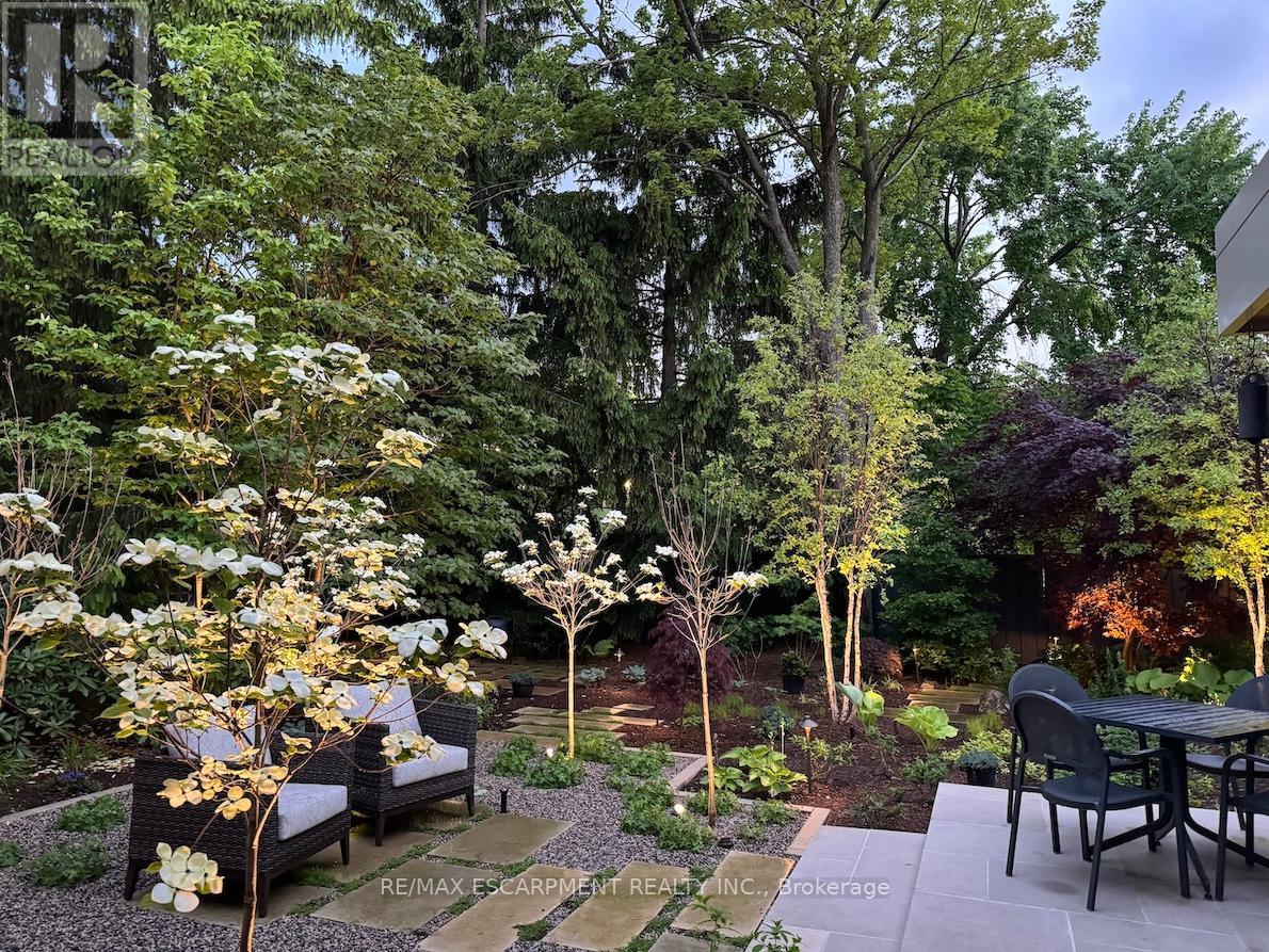 Photo 47 of 3093 Princess Boulevard, Burlington ON