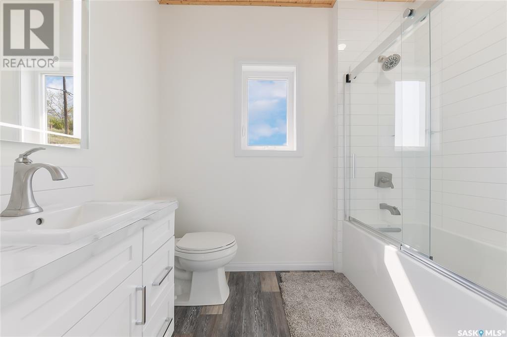 Photo 12 of 1501 Willow Avenue, Saskatchewan Beach SK