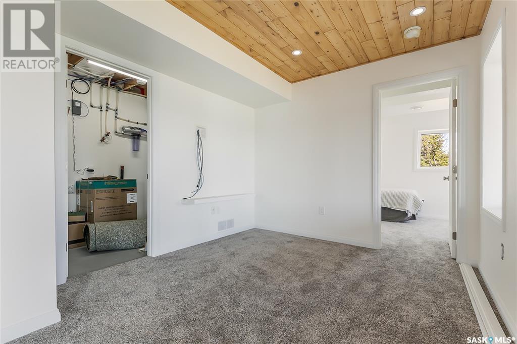 Photo 21 of 1501 Willow Avenue, Saskatchewan Beach SK