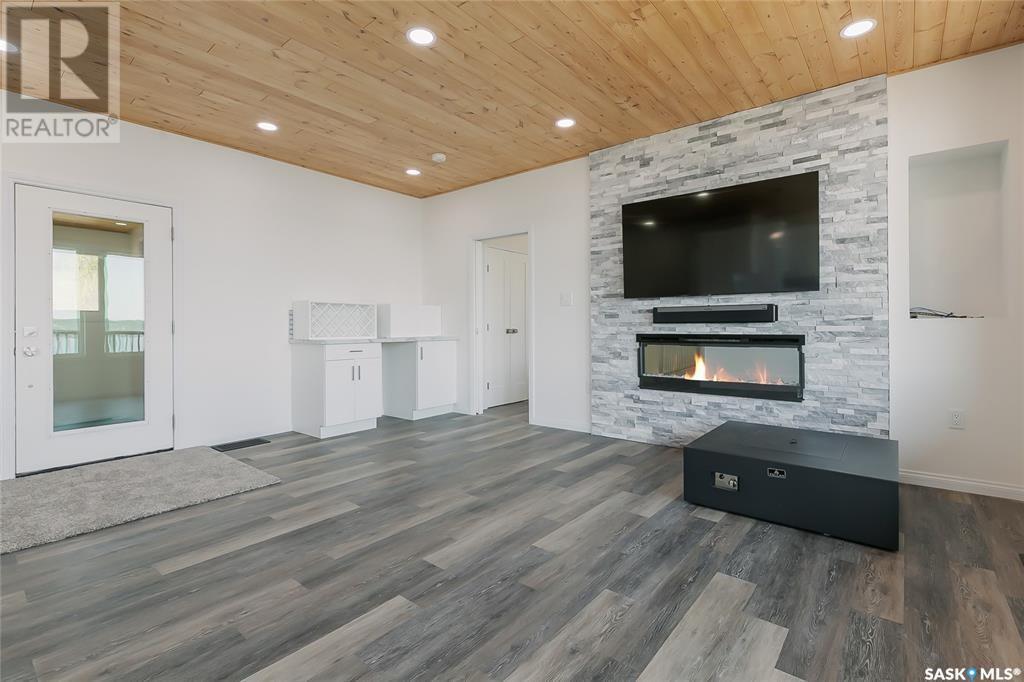 Photo 6 of 1501 Willow Avenue, Saskatchewan Beach SK