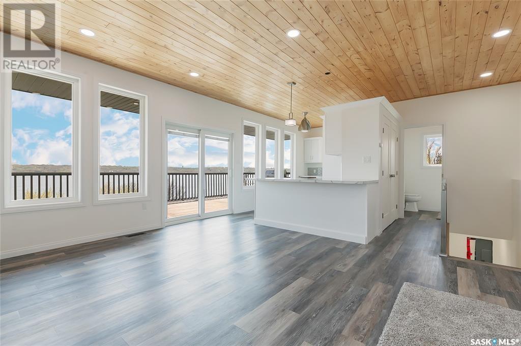 Photo 7 of 1501 Willow Avenue, Saskatchewan Beach SK