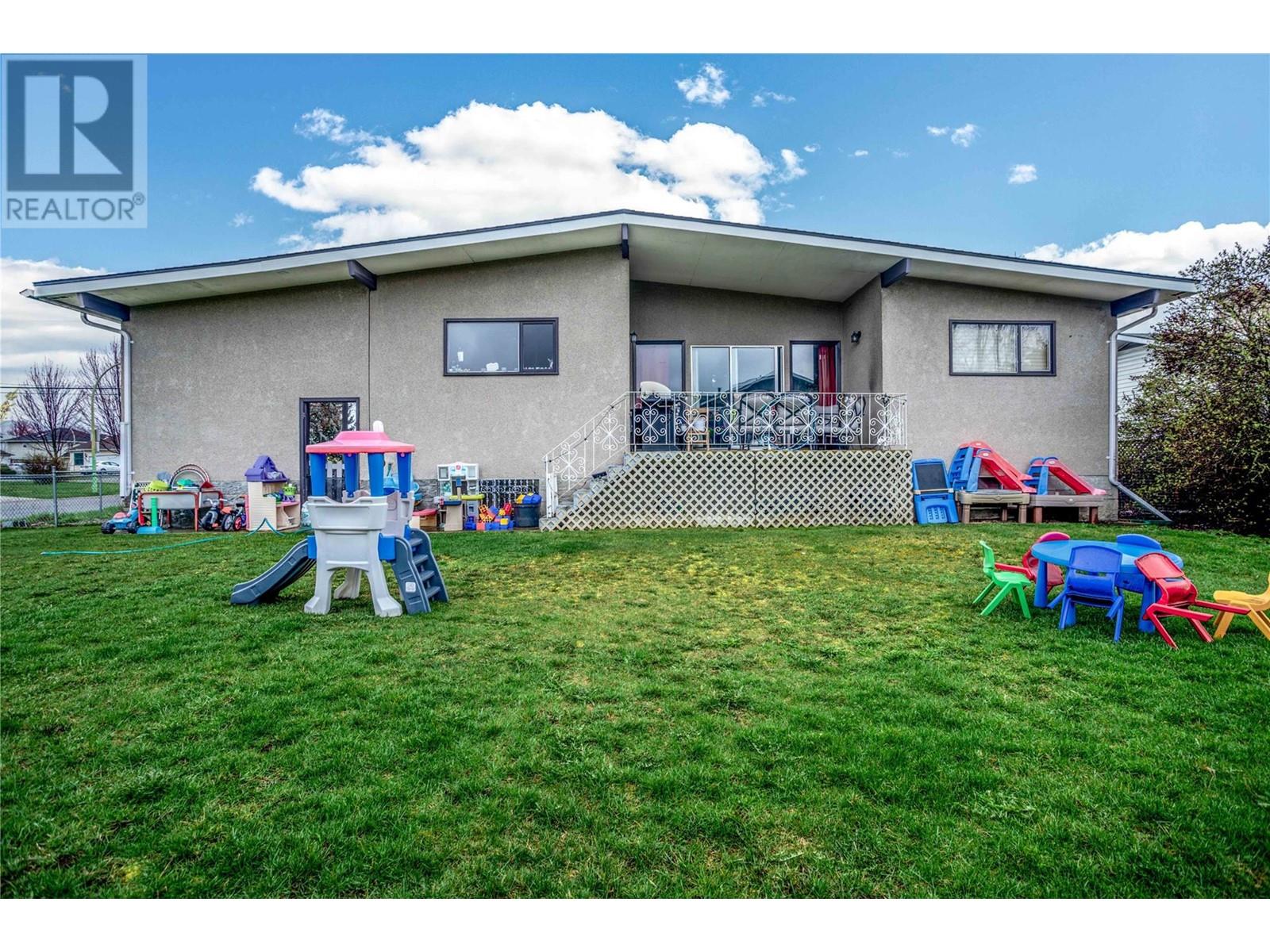  1270 Houghton Road, Kelowna