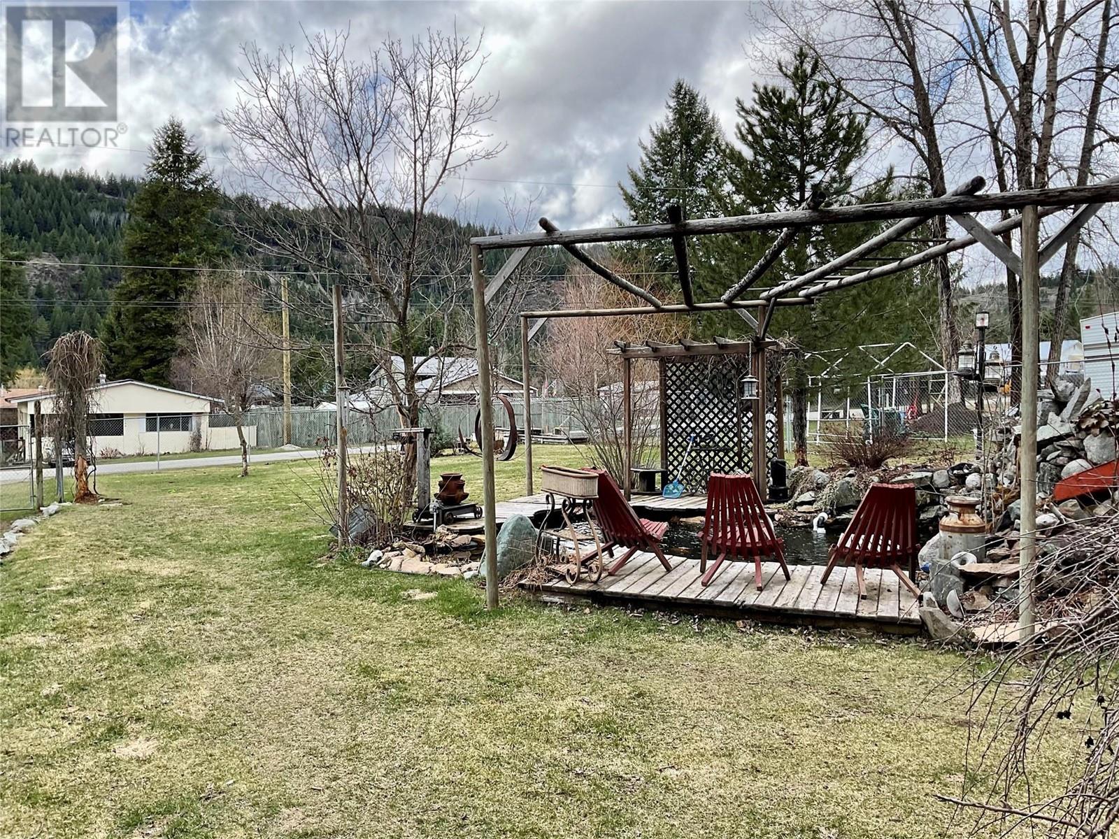 786 Strathmore Avenue, Greenwood