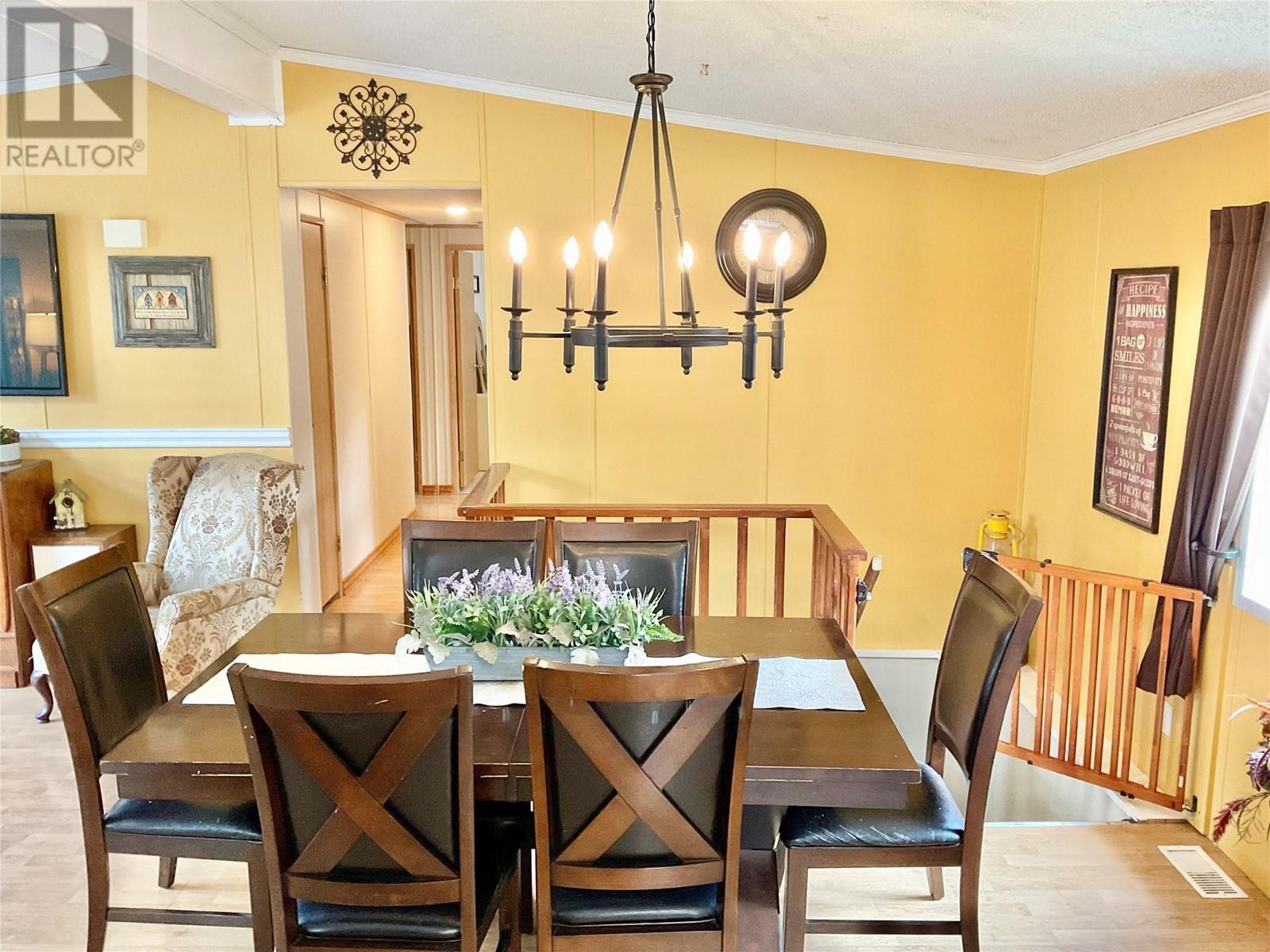 786 Strathmore Avenue, Greenwood