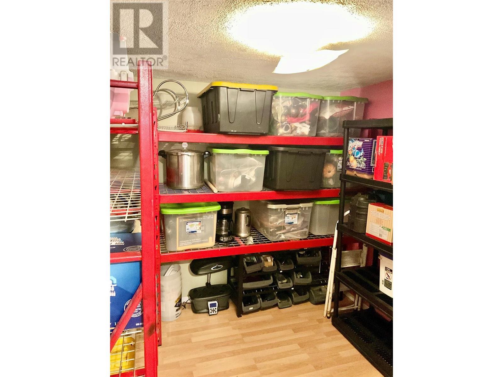 786 Strathmore Avenue, Greenwood