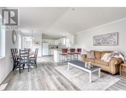  721 6th Avenue, Keremeos