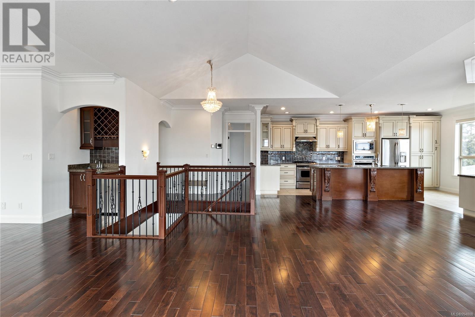 5667 Muggies Way, Nanaimo
