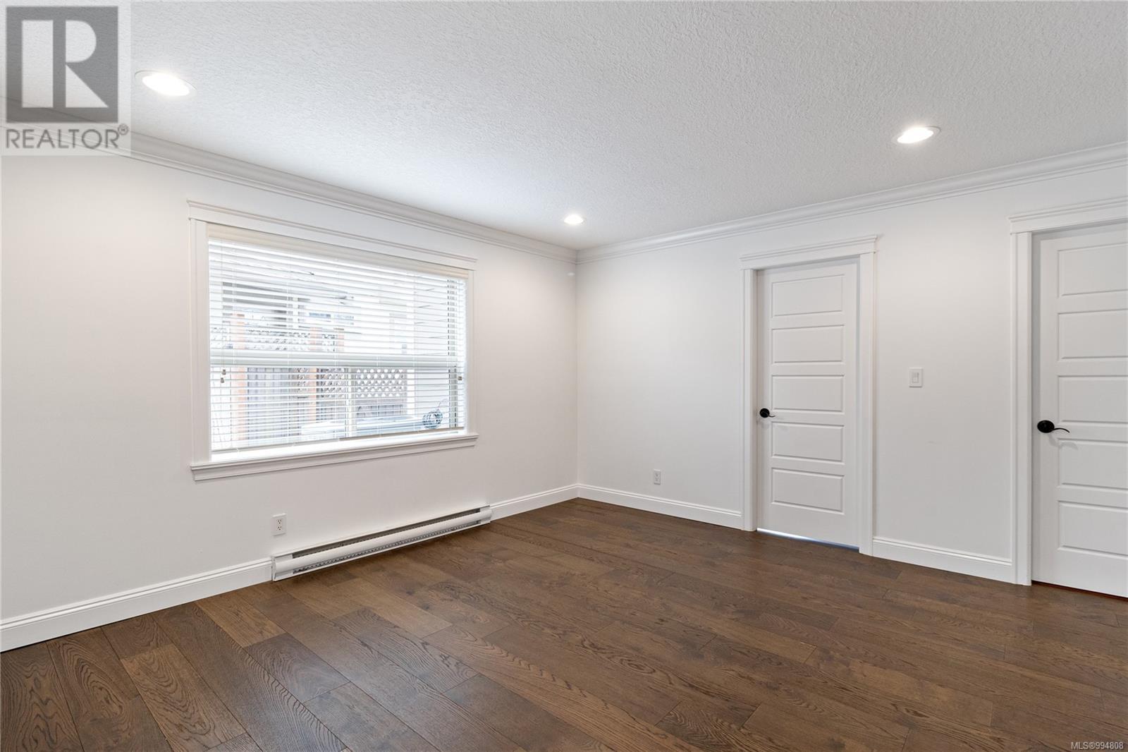 5667 Muggies Way, Nanaimo