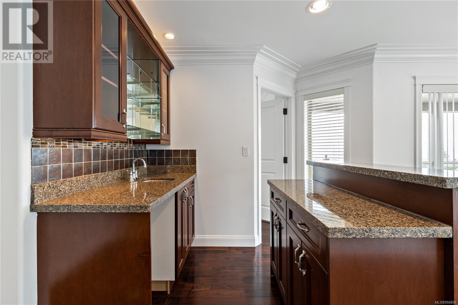 5667 Muggies Way, Nanaimo