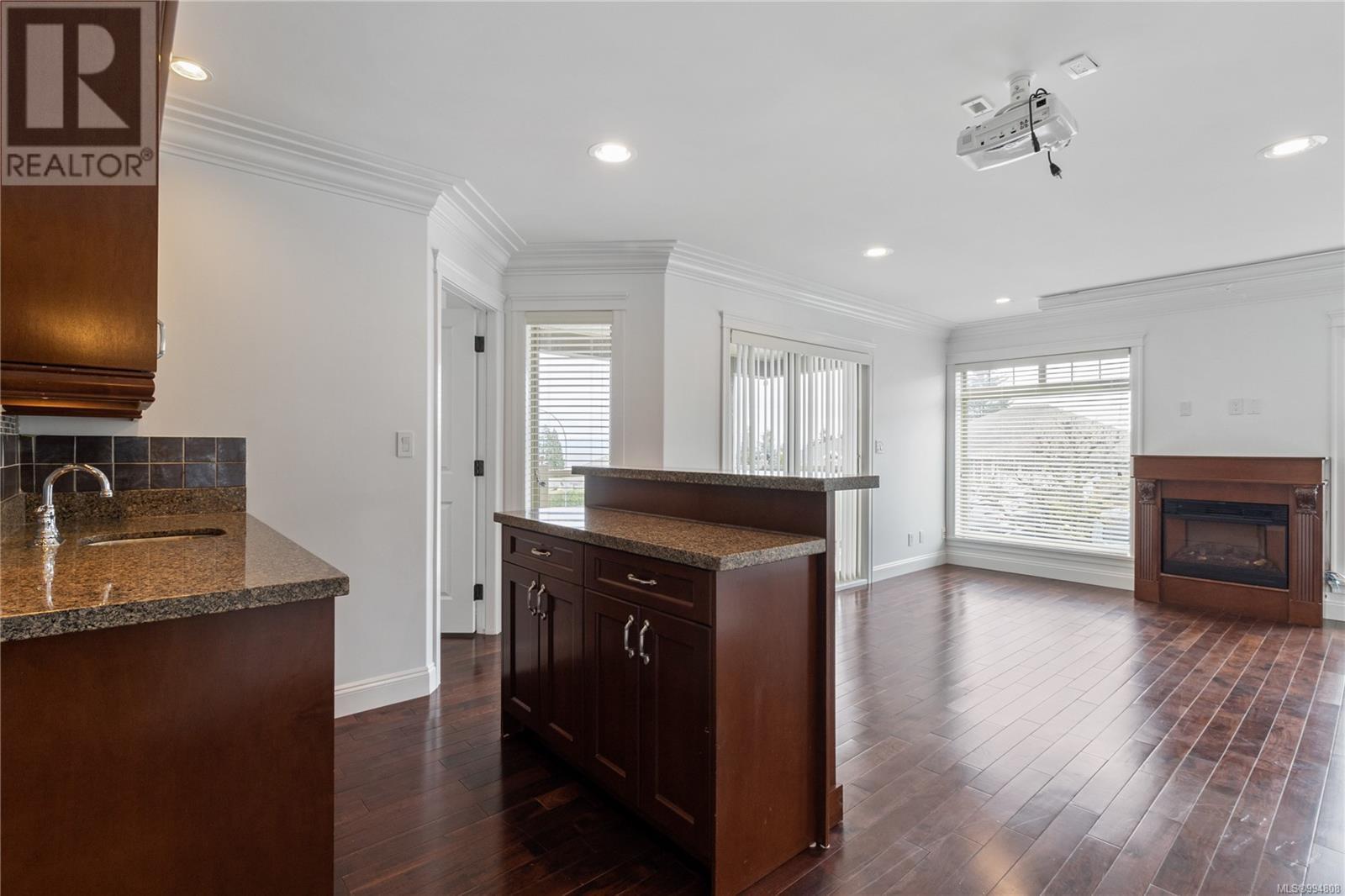 5667 Muggies Way, Nanaimo