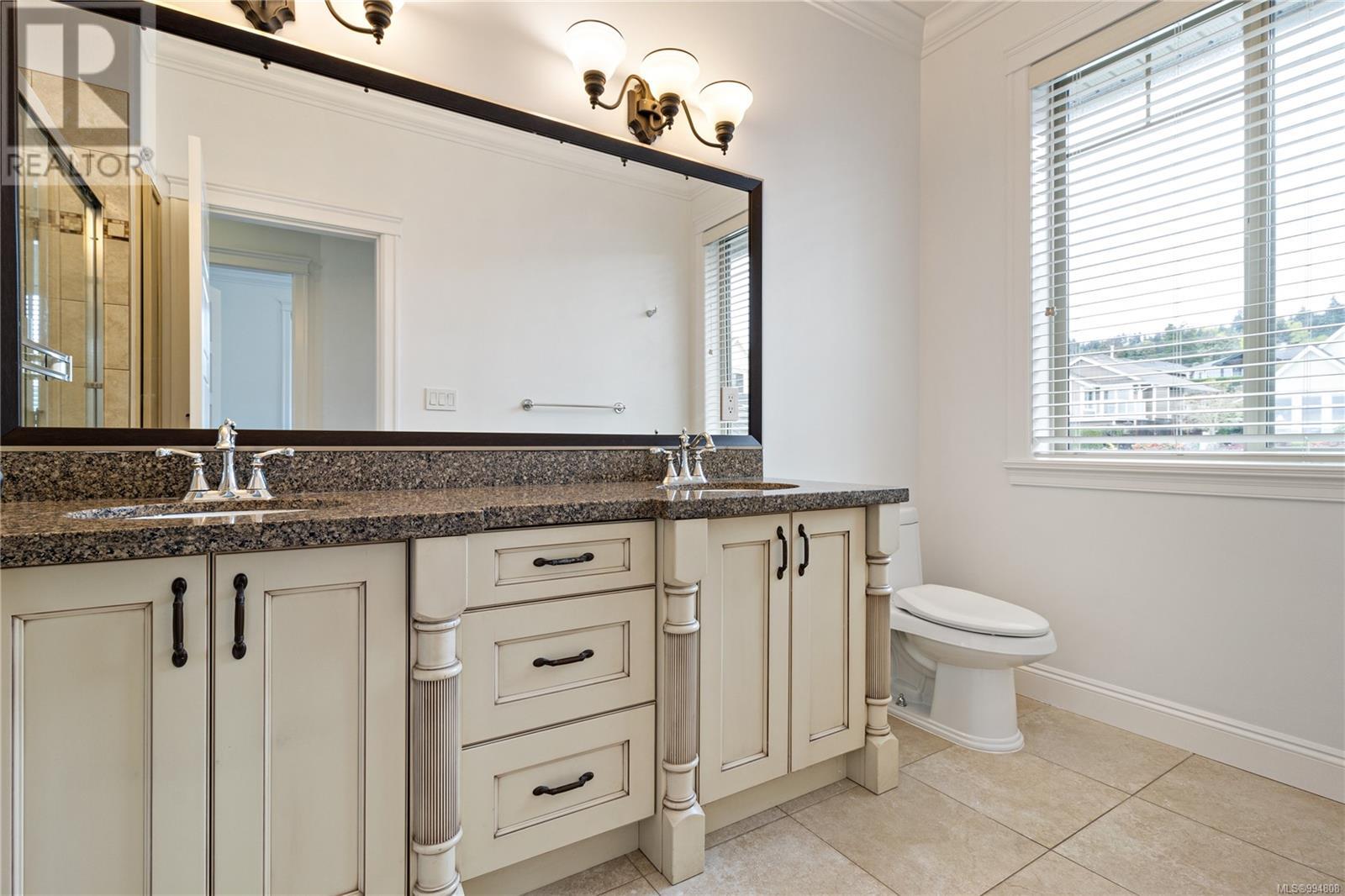 5667 Muggies Way, Nanaimo