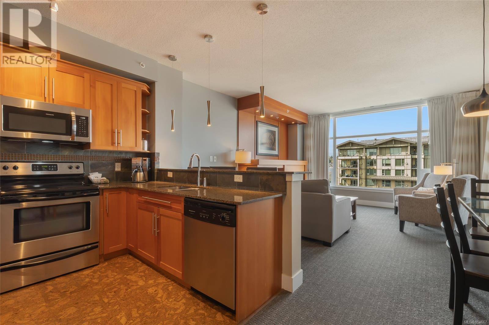 703/704A 181 Beachside Dr, Parksville real estate listing 994667