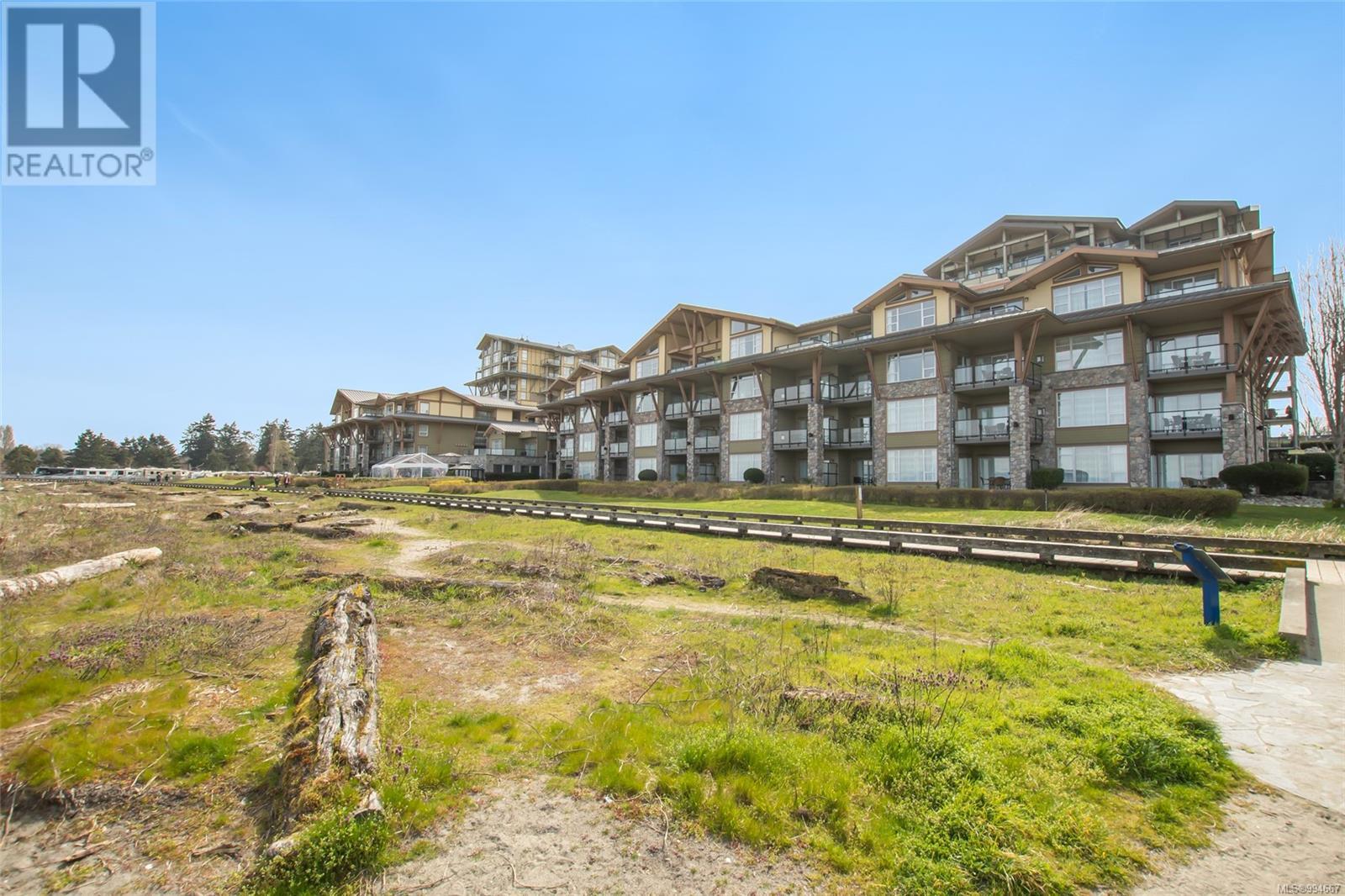 703/704A 181 Beachside Dr, Parksville real estate listing 994667